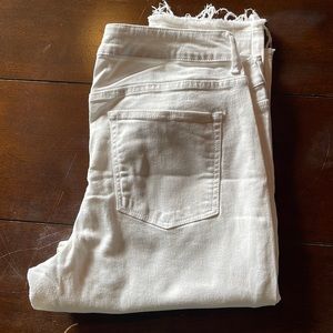 15/16 Maurice’s High Rise White Jeans